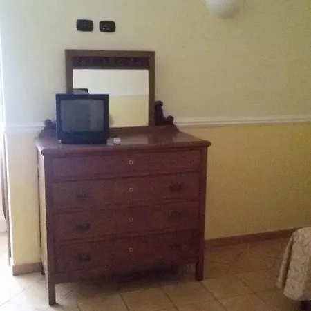 Hotel Bella Napoli 2*